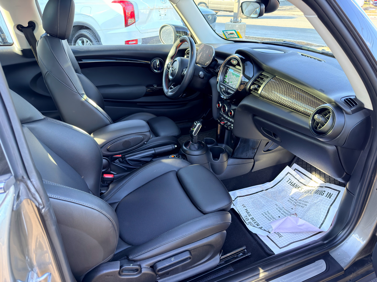 MINI Hardtop 2 Door Cooper S FWD 2021