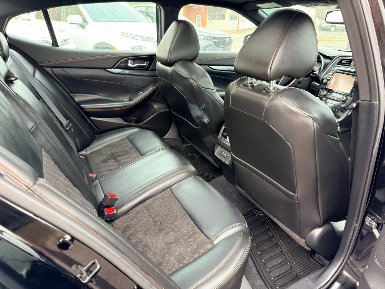 Nissan Maxima SR 3.5L 2021