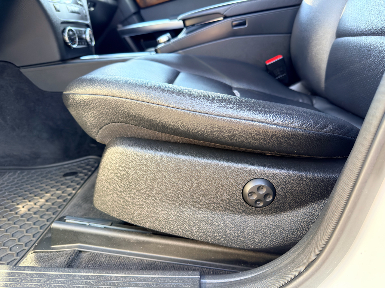 Mercedes-Benz GLK-Class 4MATIC 4dr GLK 350 2013