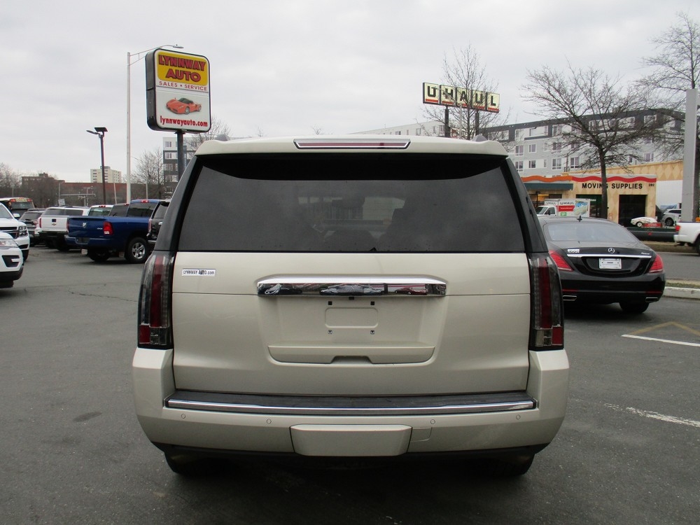 GMC Yukon 4WD 4dr Denali 2015