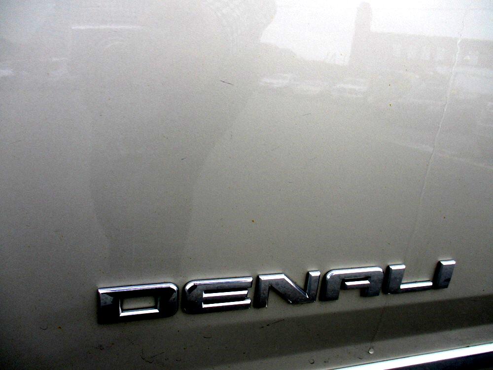 GMC Yukon 4WD 4dr Denali 2015