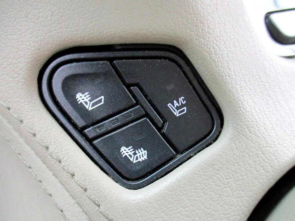 GMC Yukon 4WD 4dr Denali 2015