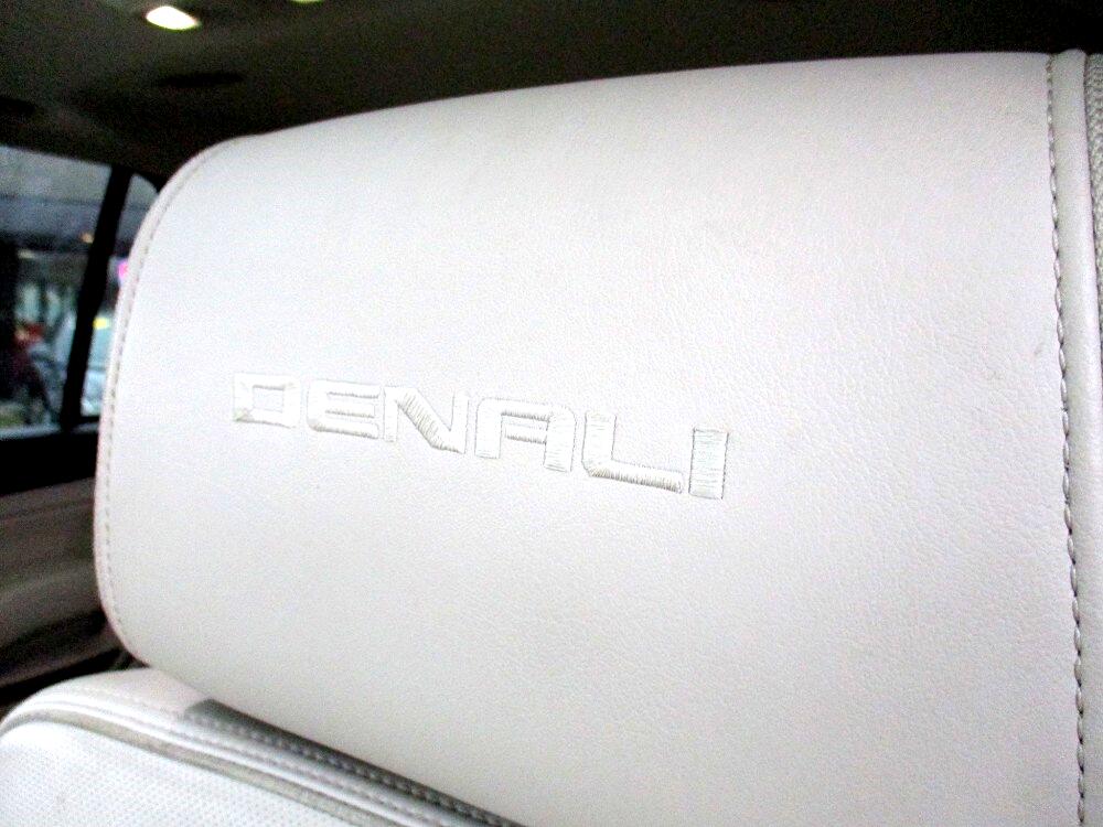 GMC Yukon 4WD 4dr Denali 2015