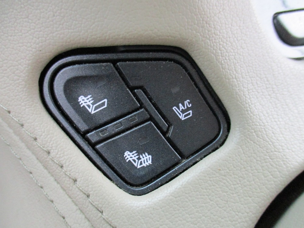 GMC Yukon 4WD 4dr Denali 2015