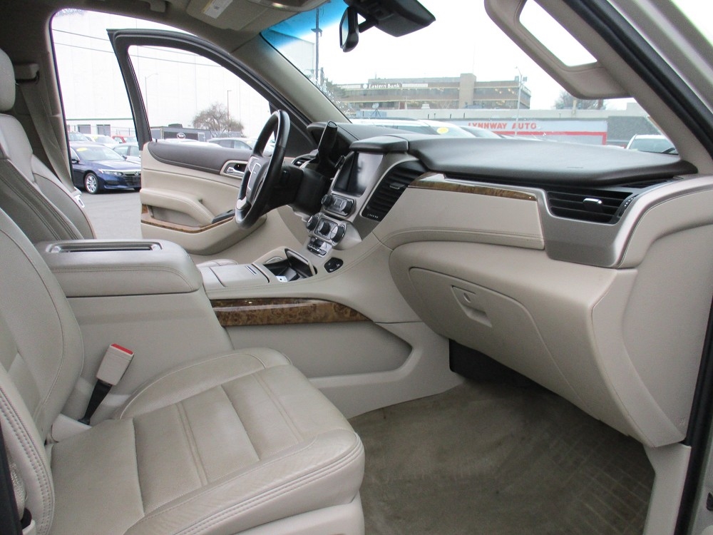 GMC Yukon 4WD 4dr Denali 2015