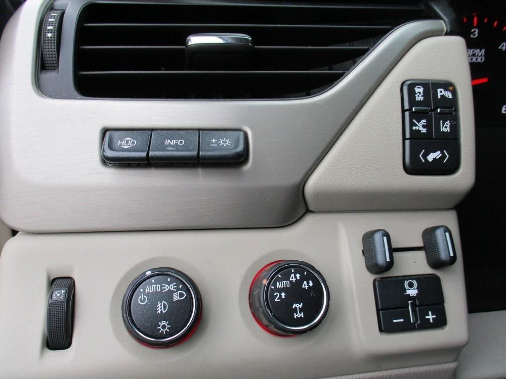 GMC Yukon 4WD 4dr Denali 2015