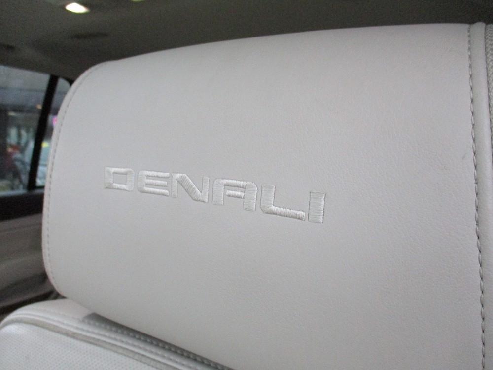 GMC Yukon 4WD 4dr Denali 2015