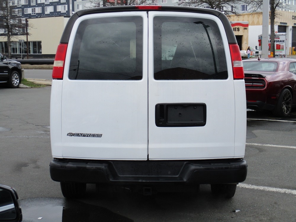 Chevrolet Express Cargo Van RWD 2500 135" 2018 Chevrolet Express Cargo Van RWD 2500 135" 2018