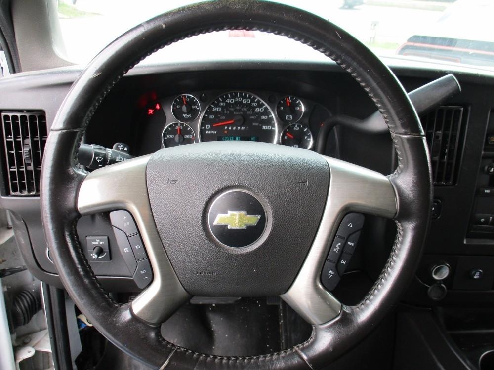 Chevrolet Express Cargo Van RWD 2500 135" 2018