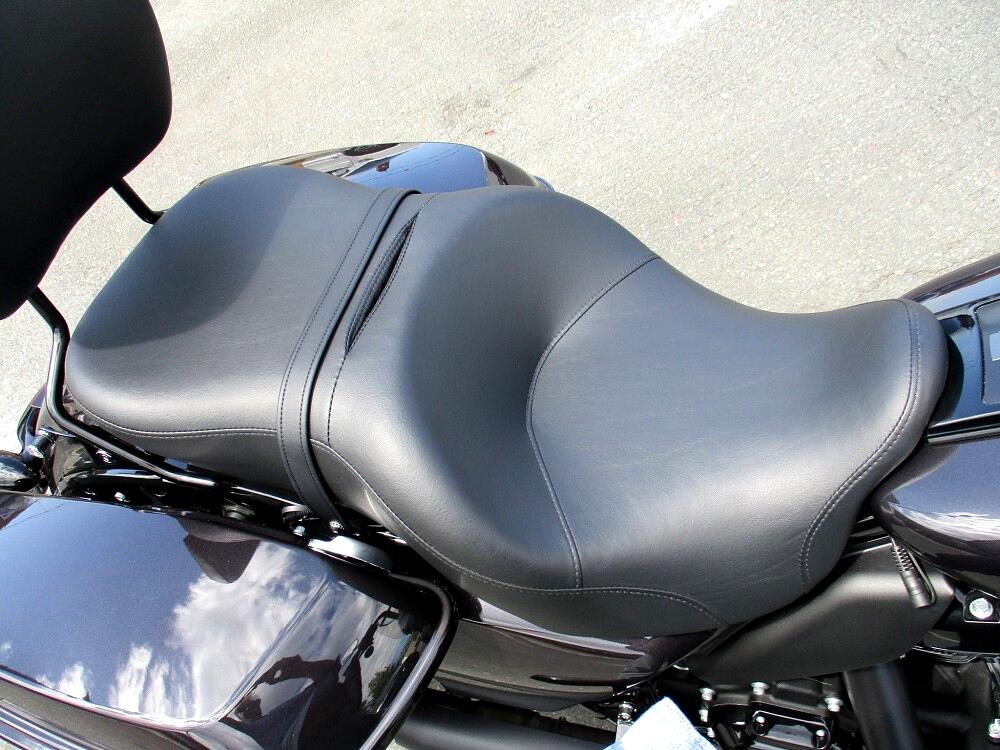 Harley-Davidson FLHRXS  2021