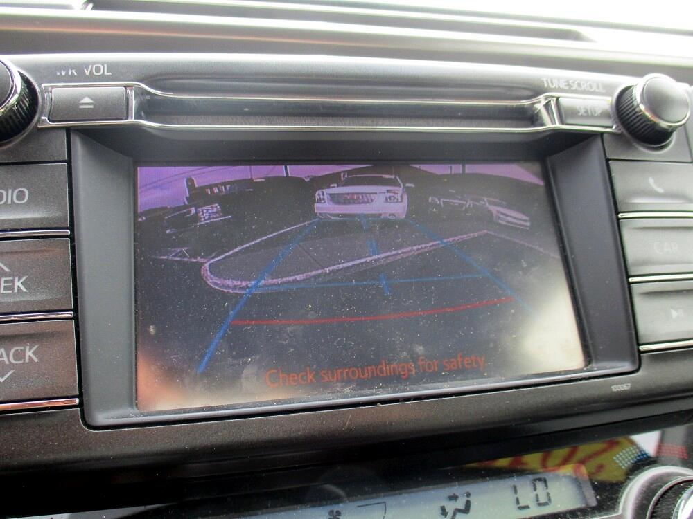 Toyota RAV4 AWD 4dr XLE (Natl) 2013