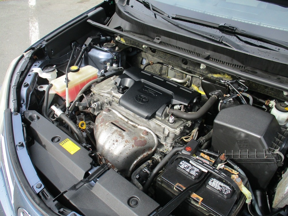 Toyota RAV4 AWD 4dr XLE (Natl) 2013