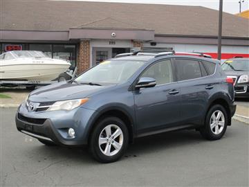 2013 Toyota RAV4 AWD 4dr XLE (Natl)