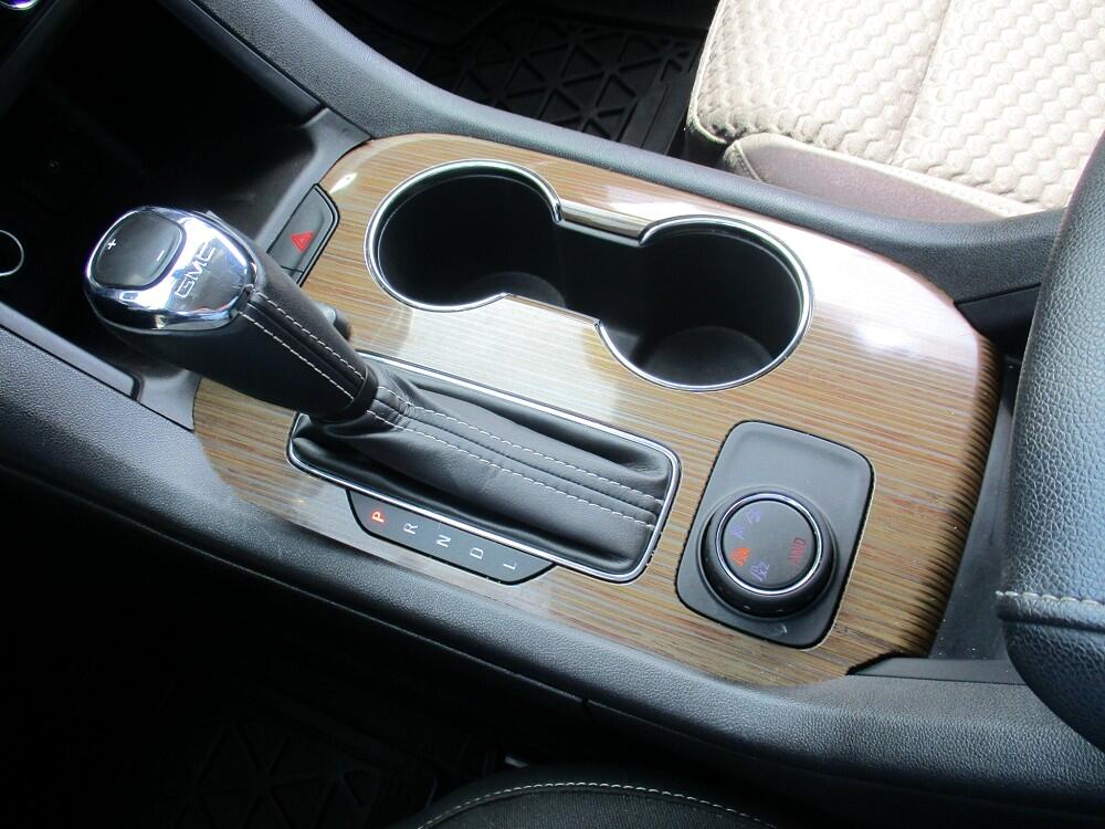 GMC Acadia AWD 4dr SLE w/SLE-1 2019