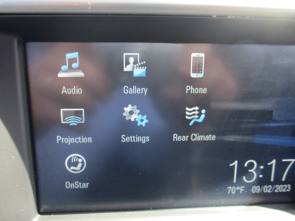 GMC Acadia AWD 4dr SLE w/SLE-1 2019