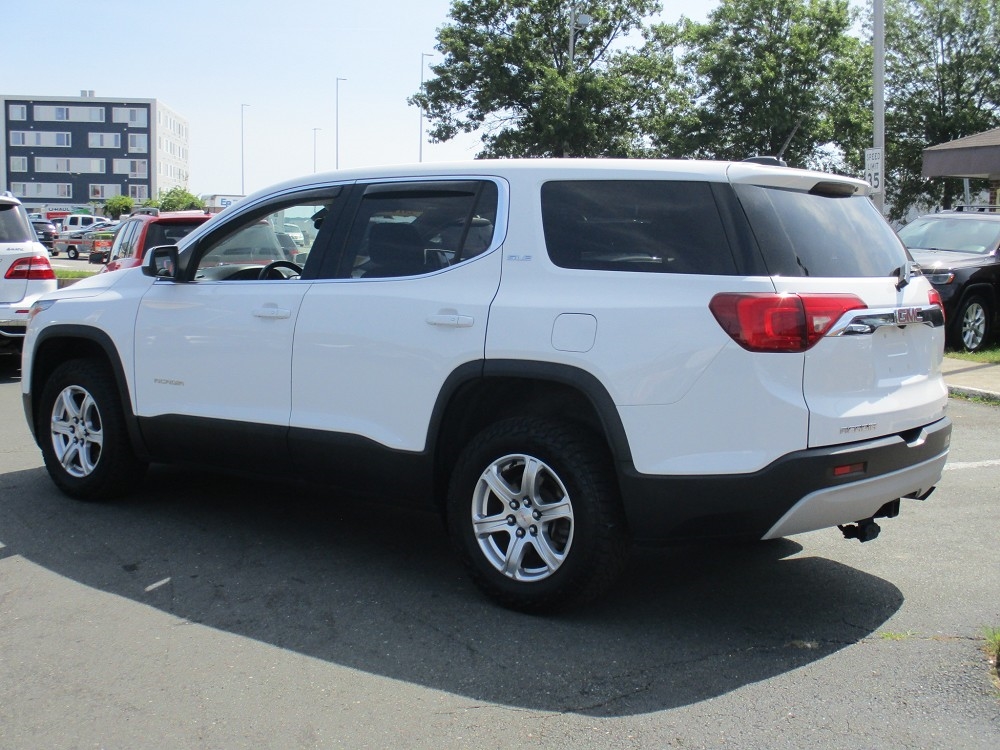 GMC Acadia AWD 4dr SLE w/SLE-1 2019