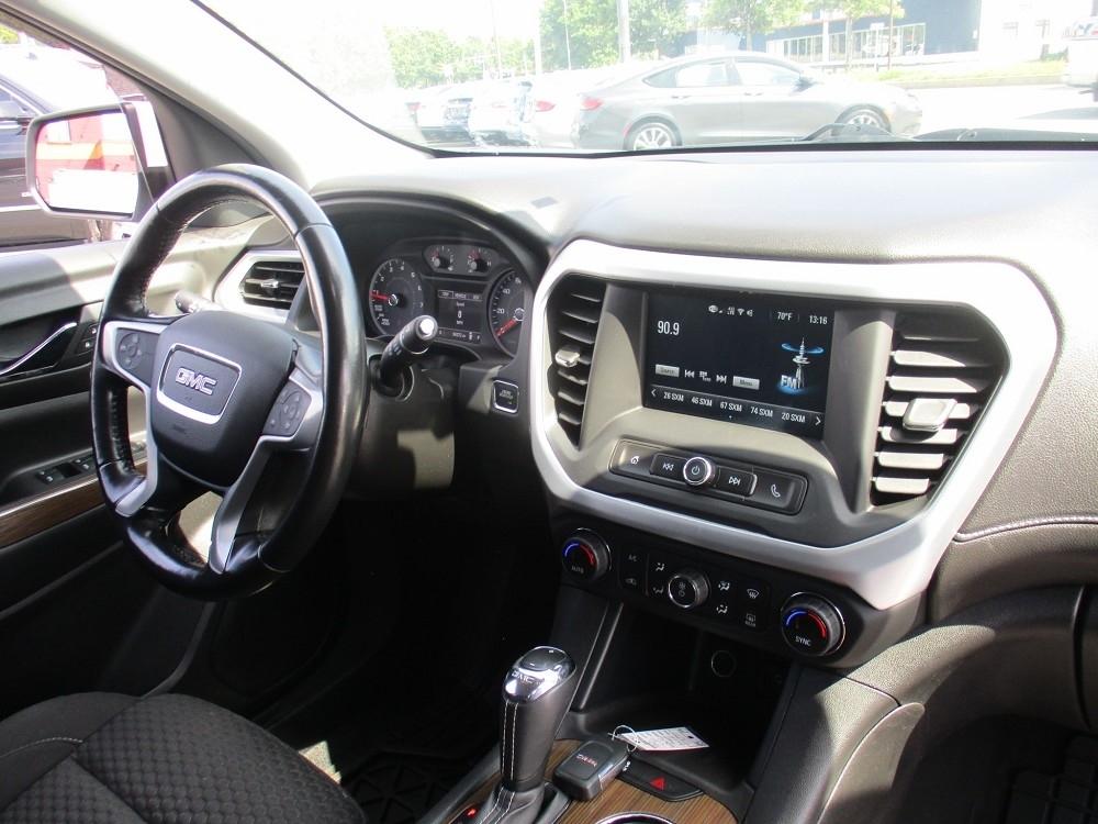 GMC Acadia AWD 4dr SLE w/SLE-1 2019