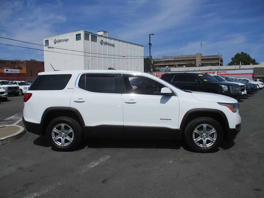 GMC Acadia AWD 4dr SLE w/SLE-1 2019