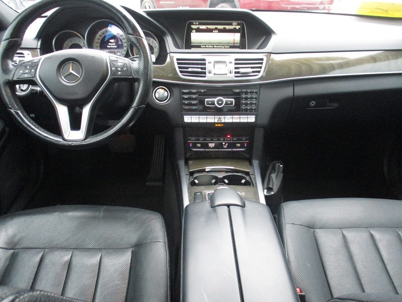 Mercedes-Benz E-Class 4dr Sdn E 550 Sport 4MATIC 2014