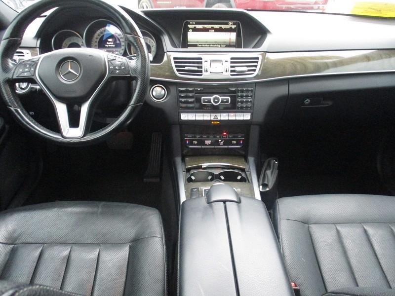 Mercedes-Benz E-Class 4dr Sdn E 550 Sport 4MATIC 2014