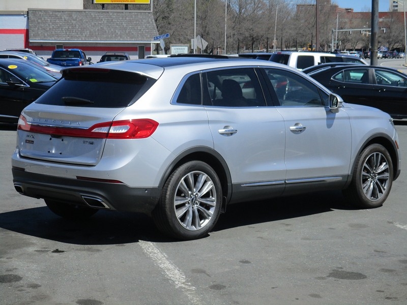 Lincoln MKX AWD 4dr Reserve 2016