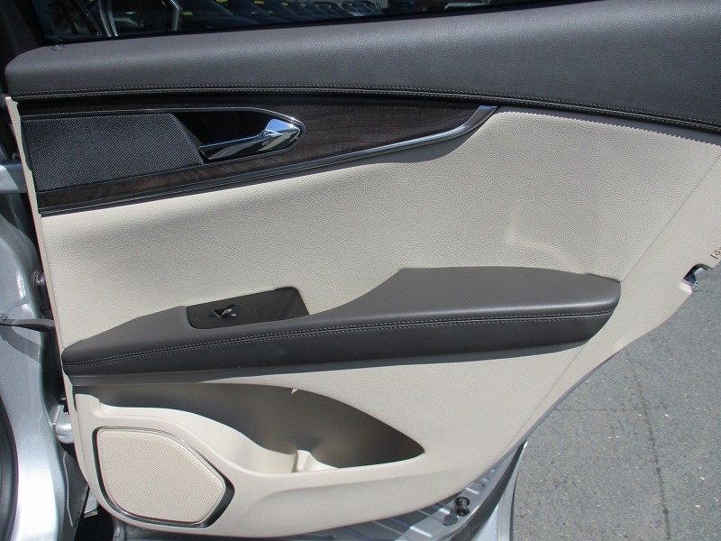 Lincoln MKX AWD 4dr Reserve 2016