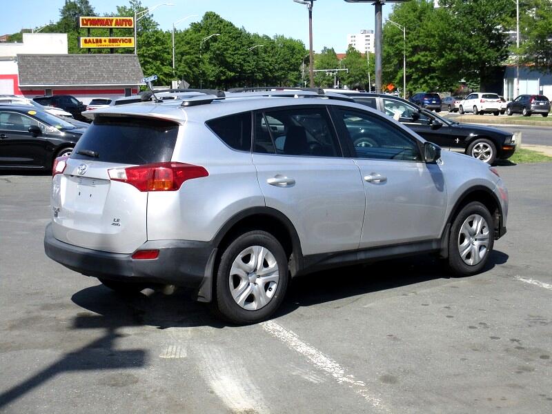 Toyota RAV4 AWD 4dr LE (Natl) 2013