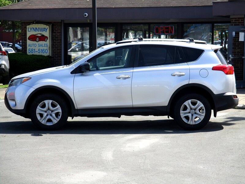 Toyota RAV4 AWD 4dr LE (Natl) 2013