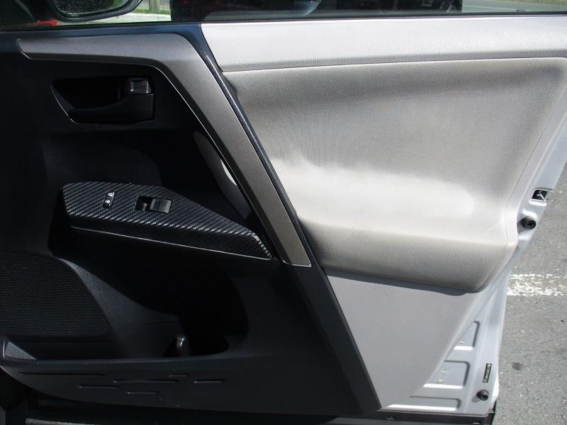 Toyota RAV4 AWD 4dr LE (Natl) 2013