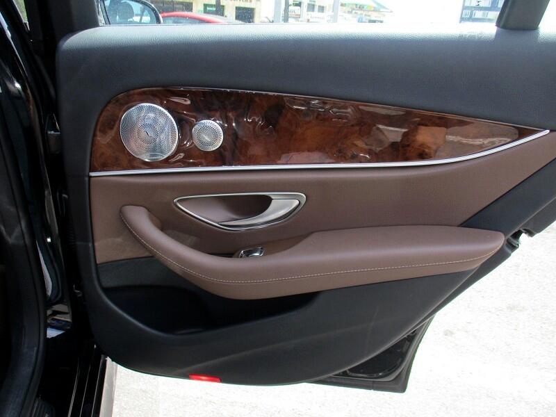 Mercedes-Benz E-Class E 300 Sport 4MATIC Sedan 2017