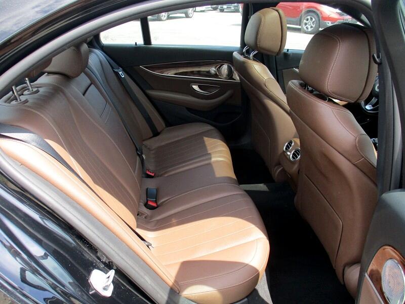 Mercedes-Benz E-Class E 300 Sport 4MATIC Sedan 2017