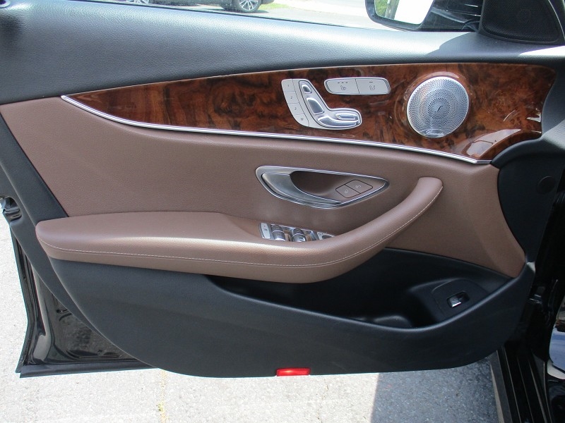 Mercedes-Benz E-Class E 300 Sport 4MATIC Sedan 2017