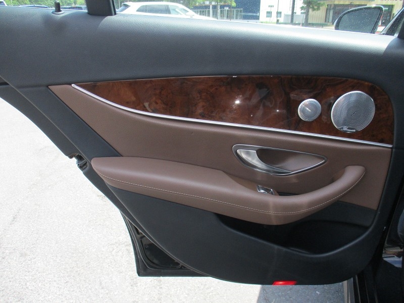 Mercedes-Benz E-Class E 300 Sport 4MATIC Sedan 2017