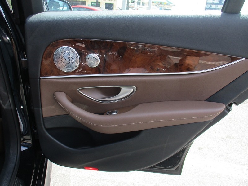 Mercedes-Benz E-Class E 300 Sport 4MATIC Sedan 2017