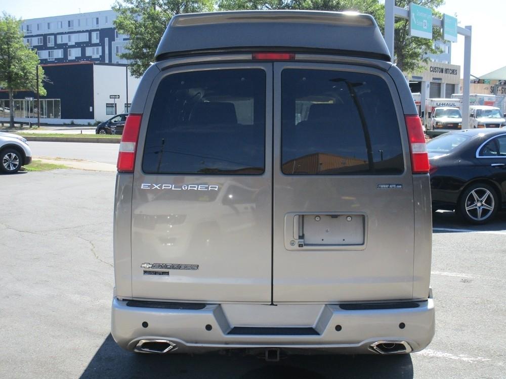 Chevrolet Express Cargo Van RWD 2500 135" 2015