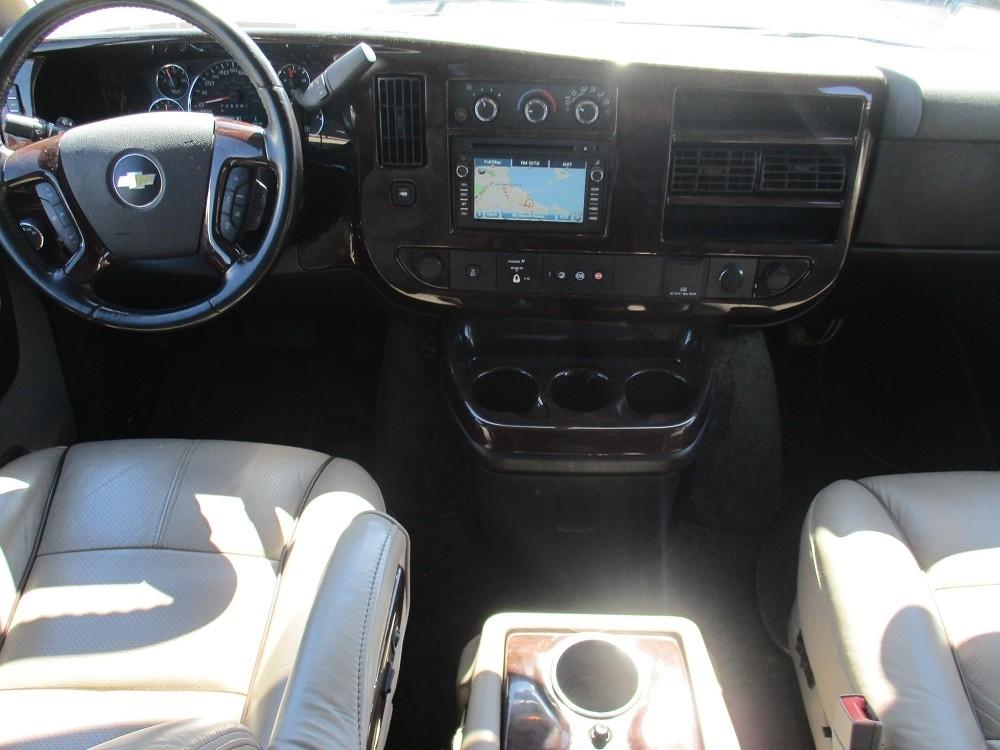 Chevrolet Express Cargo Van RWD 2500 135" 2015