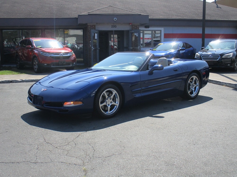 2004 Chevrolet Corvette 2dr Convertible