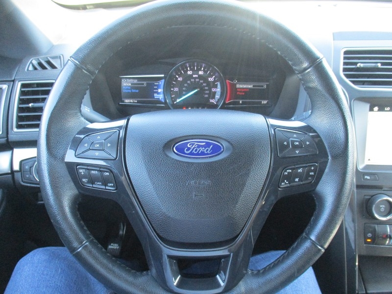 Ford Explorer XLT 4WD 2018