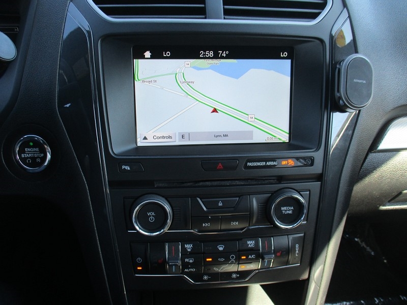 Ford Explorer XLT 4WD 2018