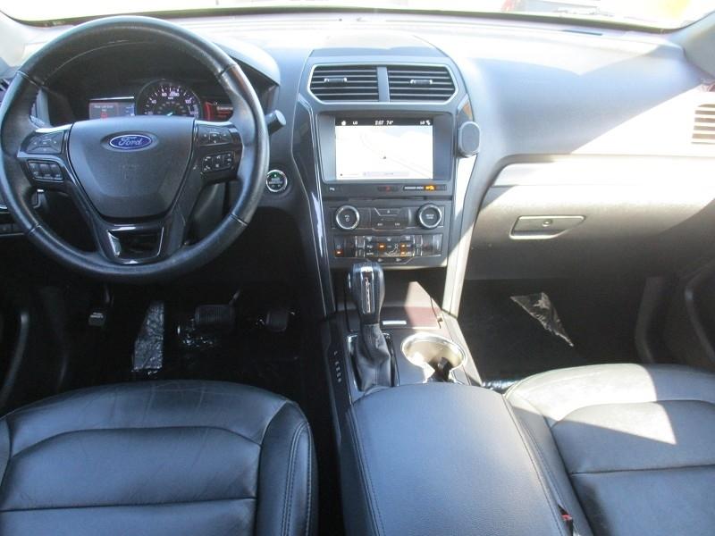 Ford Explorer XLT 4WD 2018