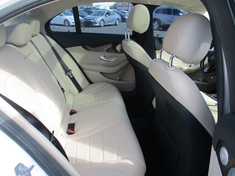 Mercedes-Benz C-Class C 300 4MATIC Sedan 2018 Mercedes-Benz C-Class C 300 4MATIC Sedan 2018
