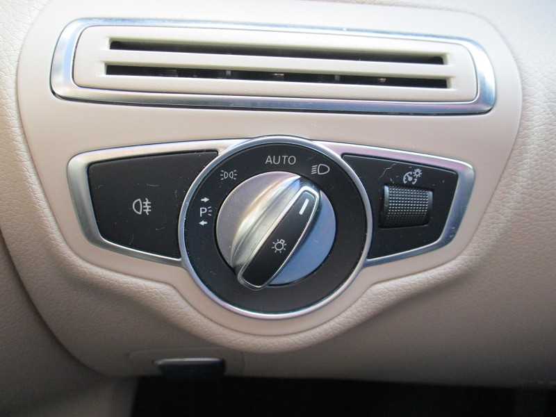 Mercedes-Benz C-Class C 300 4MATIC Sedan 2018