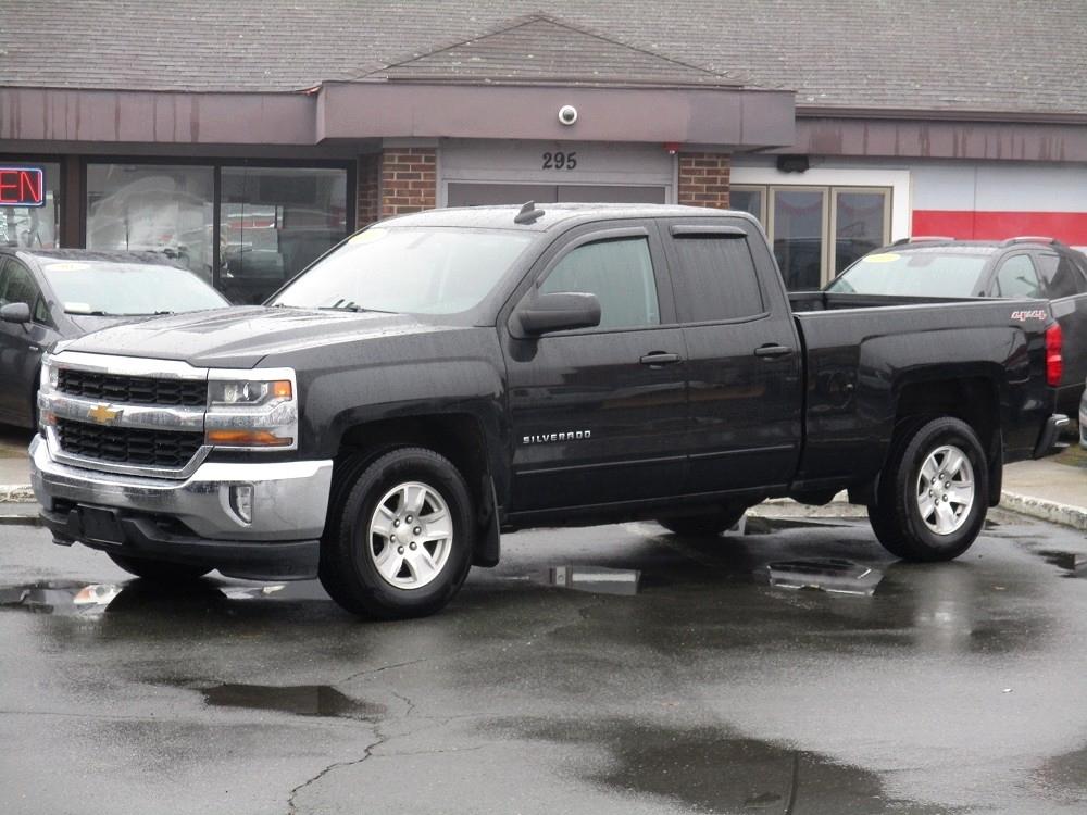 2017 Chevrolet Silverado 1500 4WD Double Cab 143.5" LT w/1LT