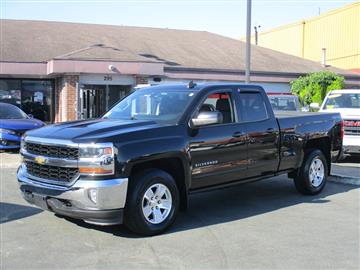 2017 Chevrolet Silverado 1500 4WD Double Cab 143.5" LT w/1LT