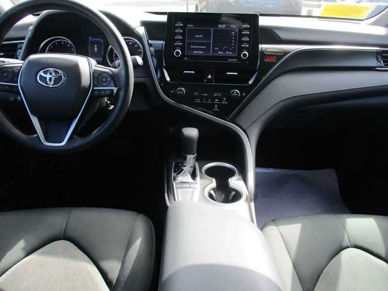 Toyota Camry LE Auto (Natl) 2023