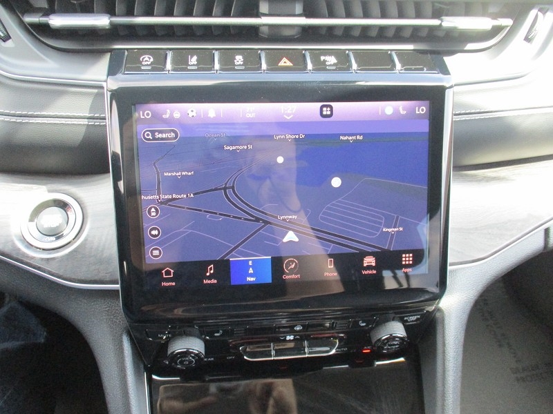 Jeep Grand Cherokee Limited 4x4 2021 Jeep Grand Cherokee Limited 4x4 2021