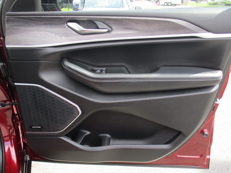 Jeep Grand Cherokee Limited 4x4 2021 Jeep Grand Cherokee Limited 4x4 2021