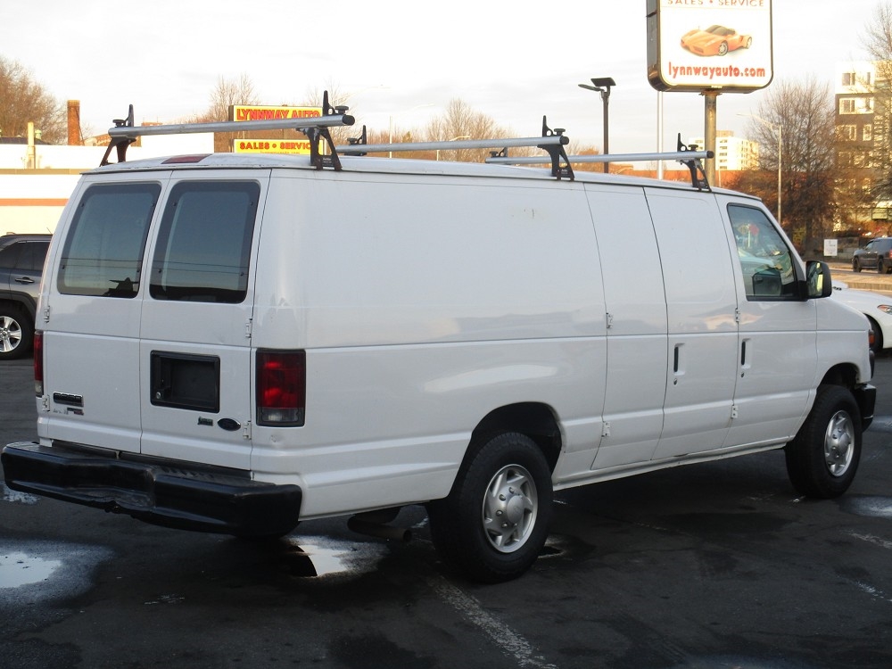 Ford Econoline Cargo Van E-250 Ext Commercial 2013