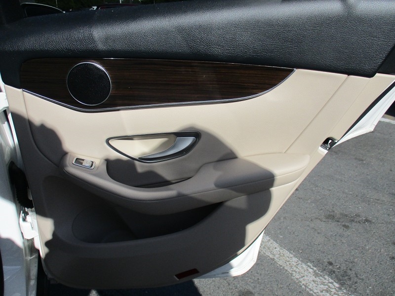 Mercedes-Benz GLC GLC 300 4MATIC SUV 2019