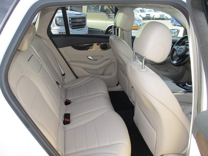 Mercedes-Benz GLC GLC 300 4MATIC SUV 2019